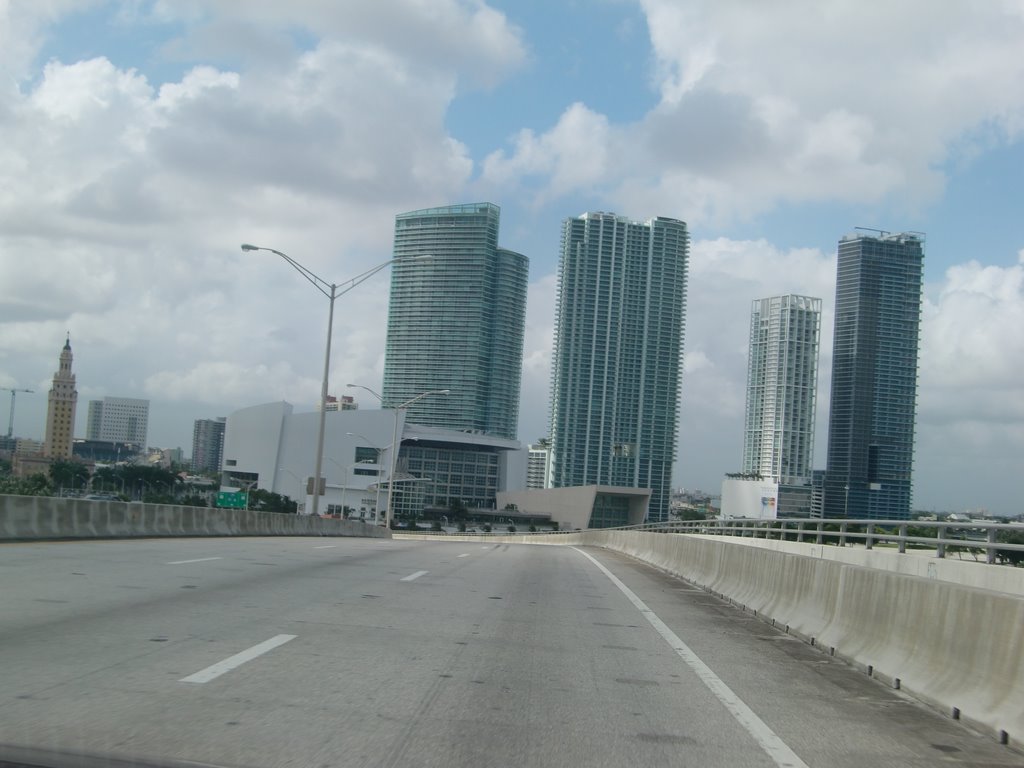 Downtown Miami, Miami, FL, USA by geoglider