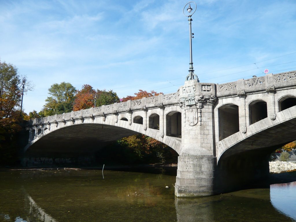 Maximiliansbrücke by Stadtbummel-Muenchen