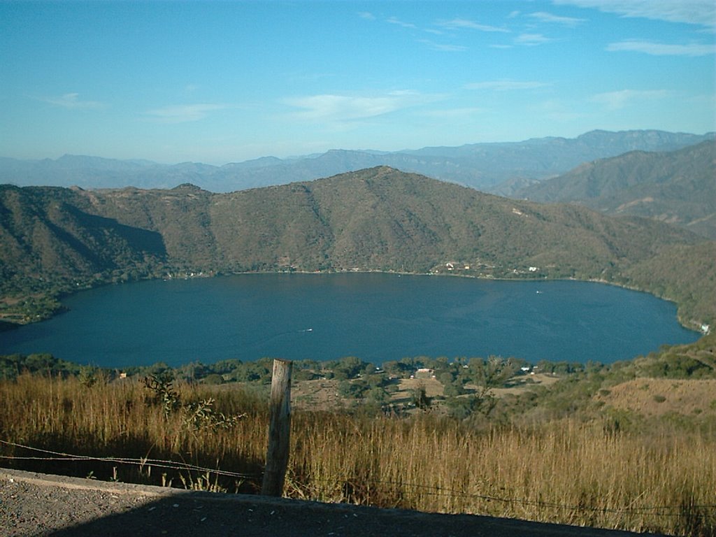 Laguna de sta. maria del oro by AG Langarica