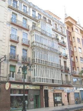 Edificio Conde Aranda by Logar