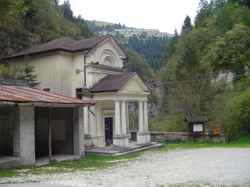 Madonna del Buso, la chiesa by © daks70