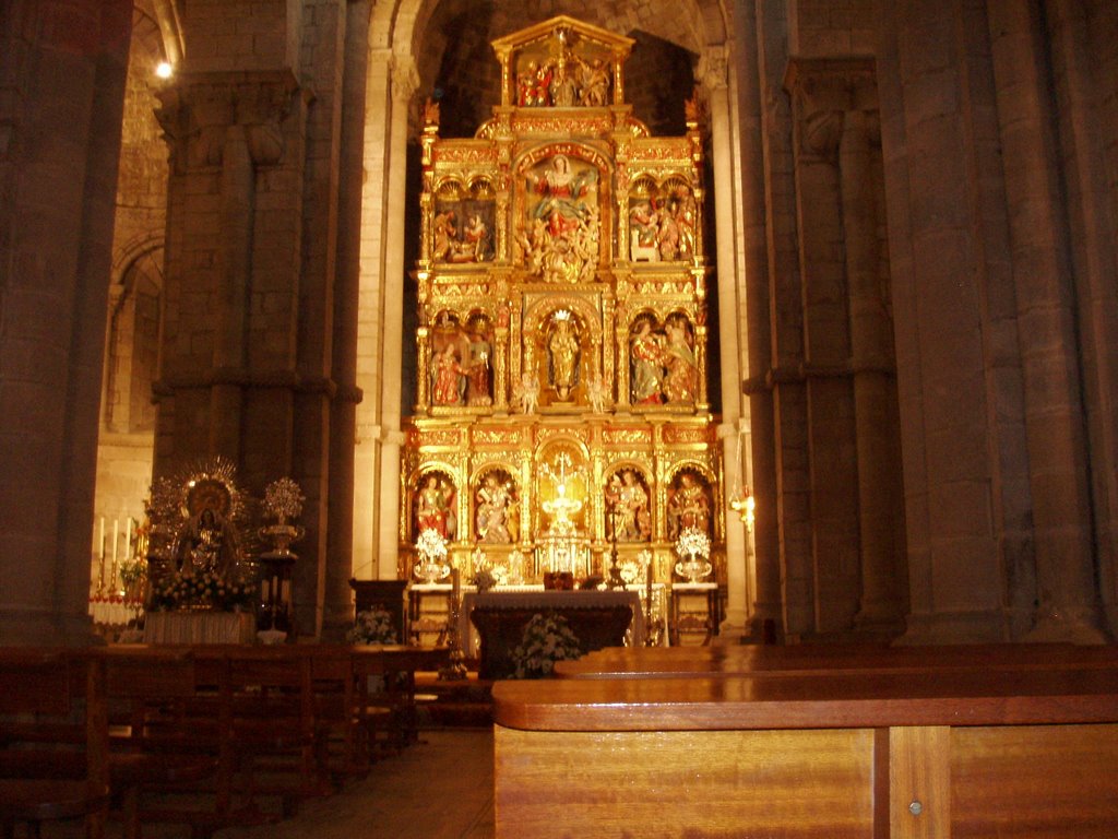 Detalle de la Iglesia de Sta. María by emorlo