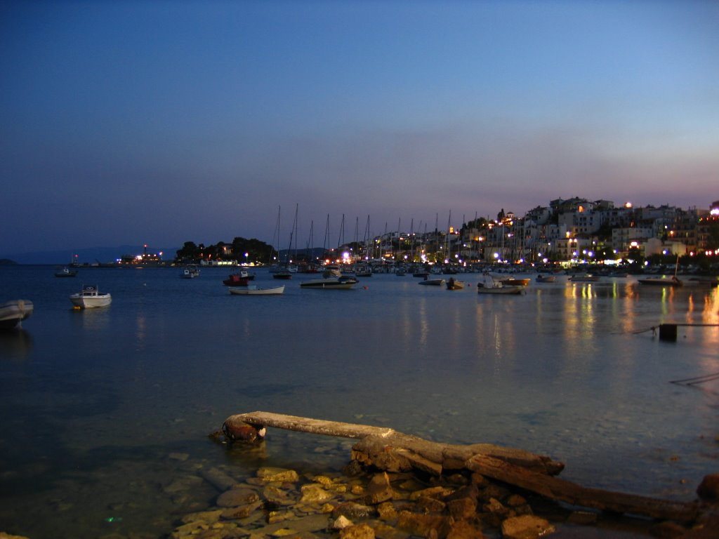 Skiathos - Port by voposh