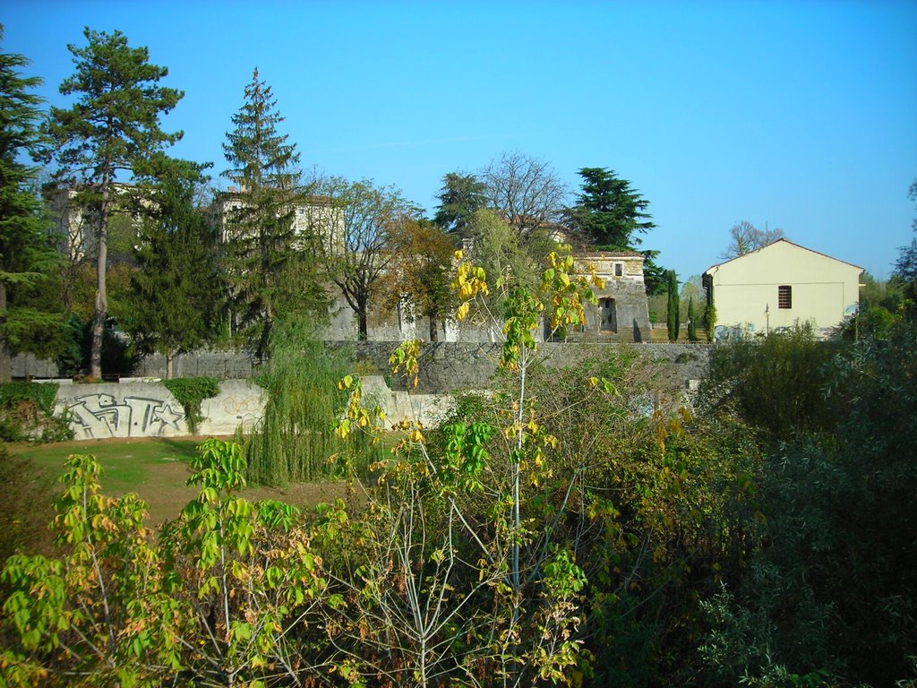 La Fortezza di Gradisca vista dalla Paserella( Isonzo) by Luigi Grusovin