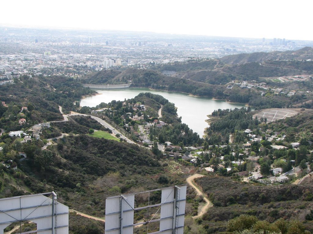 Hollywood Reservoir by Lars0001