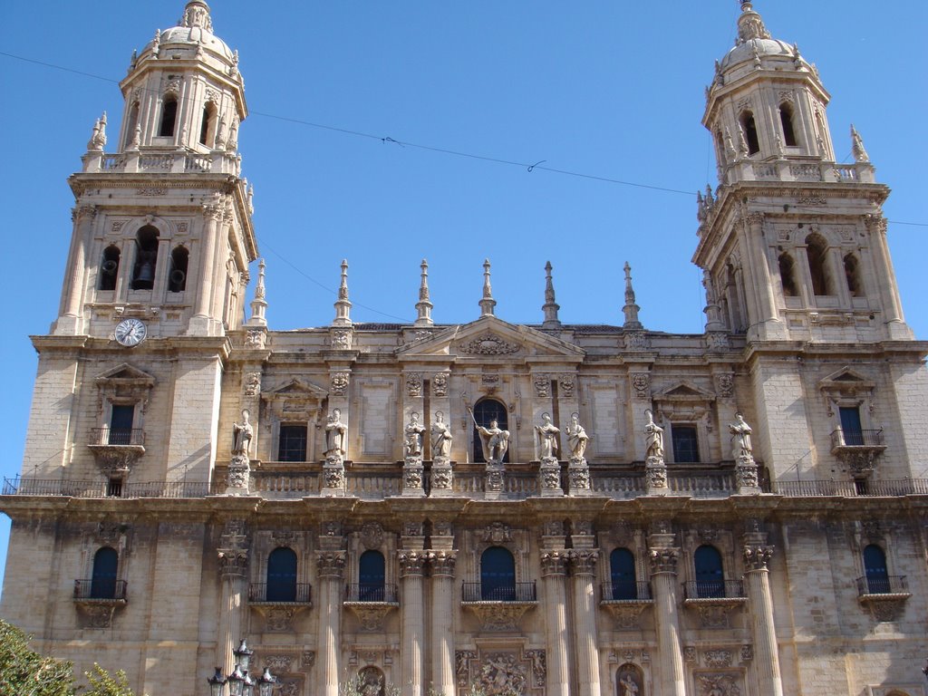 Fachada de la Catedral by Sebastian Ruiz