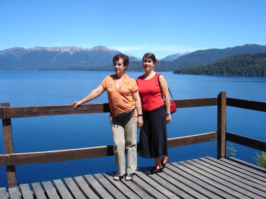 Vista en Lago Nahuelhuapi by npsanmart