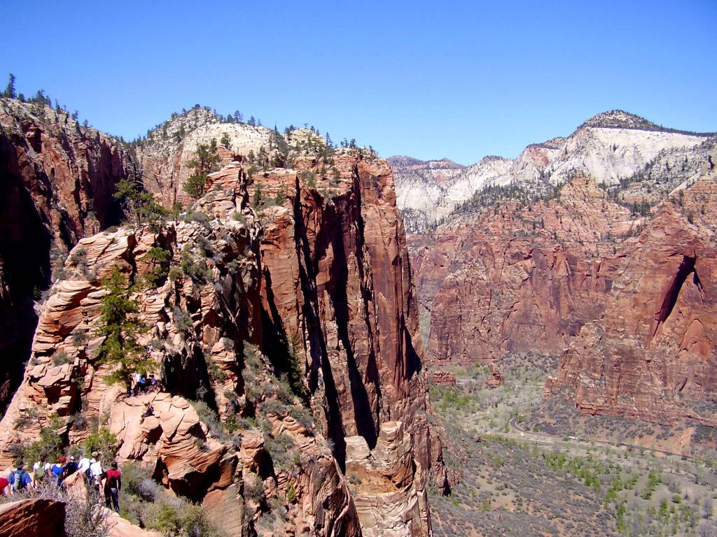 Angels Landing, Zion National Park, Utah by julauch