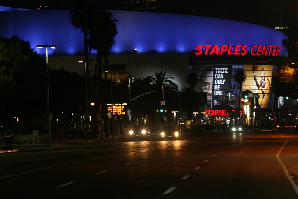 Staples Center Los Angeles,Ca. by Yariv Araujo (Vincen…