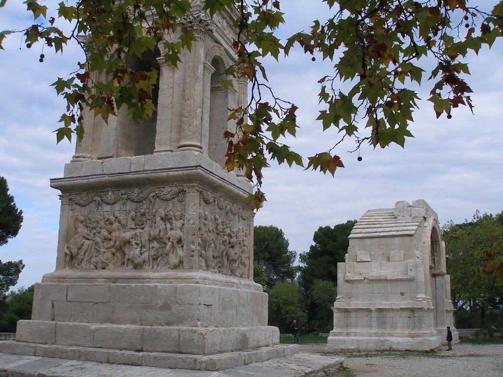 Les Antiques, vue d'ensemble by Jean François Antoni…