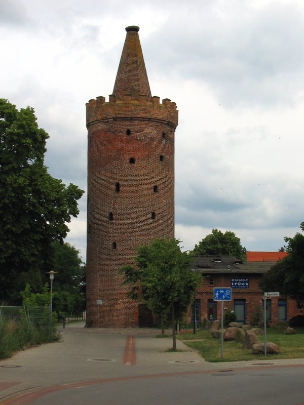 Pulverturm (The Powder Tower), Pasewalk by Maciej Godniak