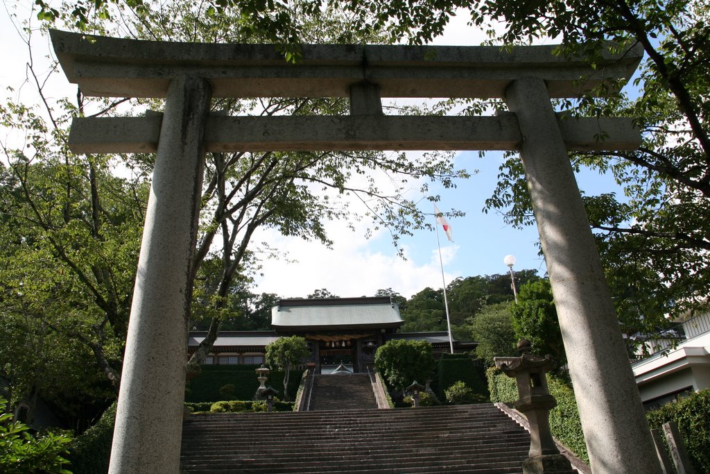 諏訪神社　鳥居 by Rosette+Sun