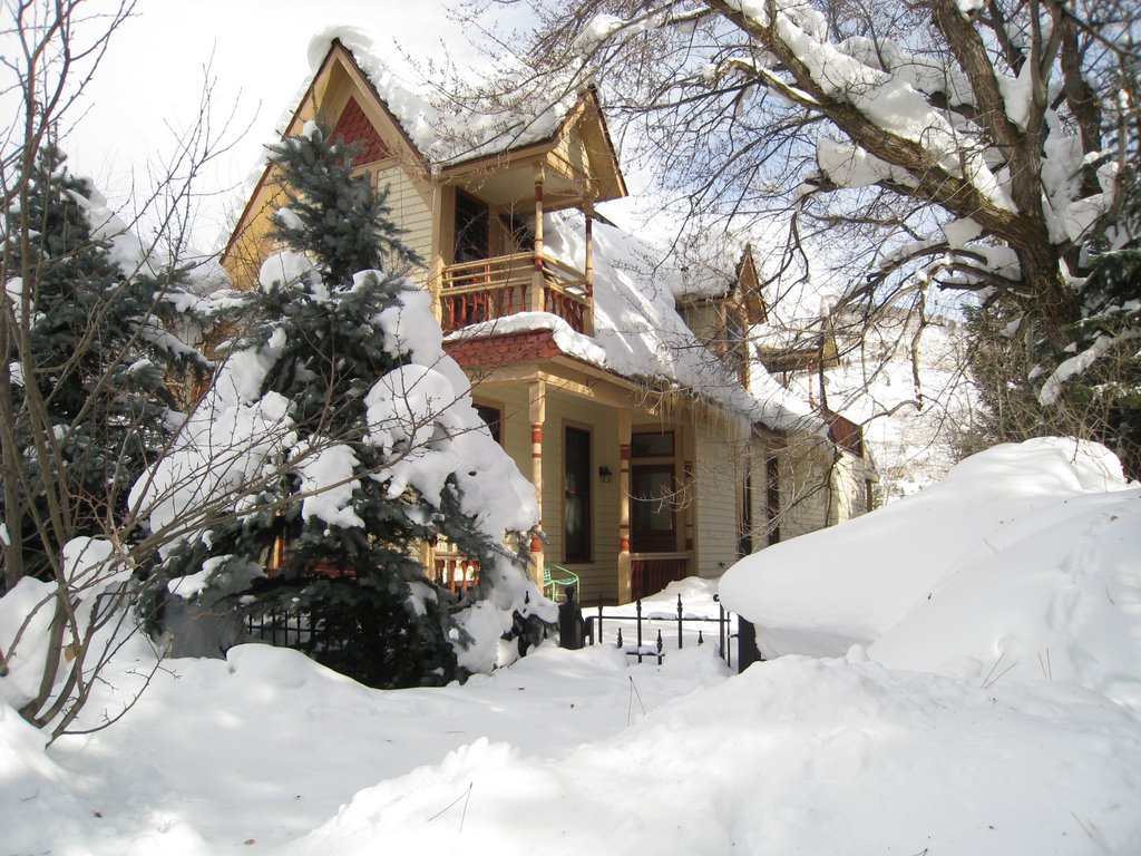 The Half House, Aspen, CO by walterross