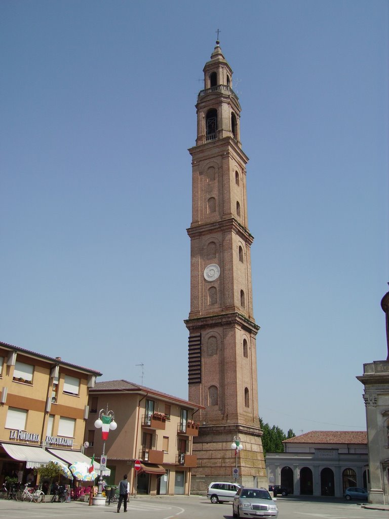 IL CAMPANILE PENDENTE by cataldo santoro