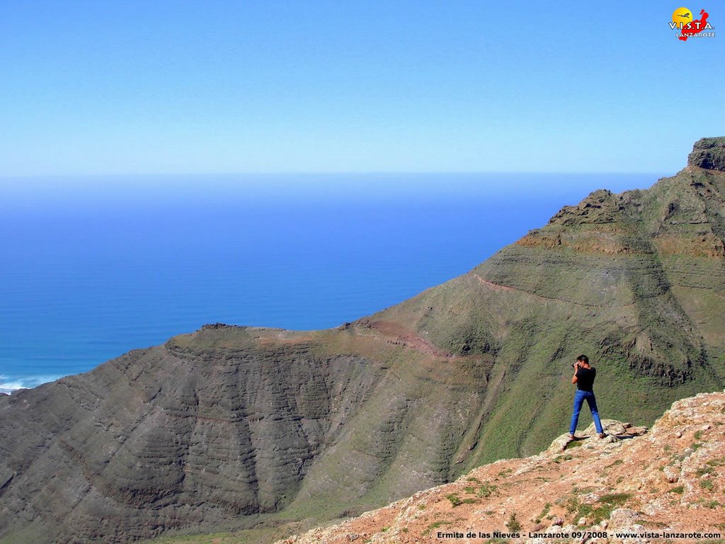 Ermita de Las Nieves Lanzarote by Michael Ibig