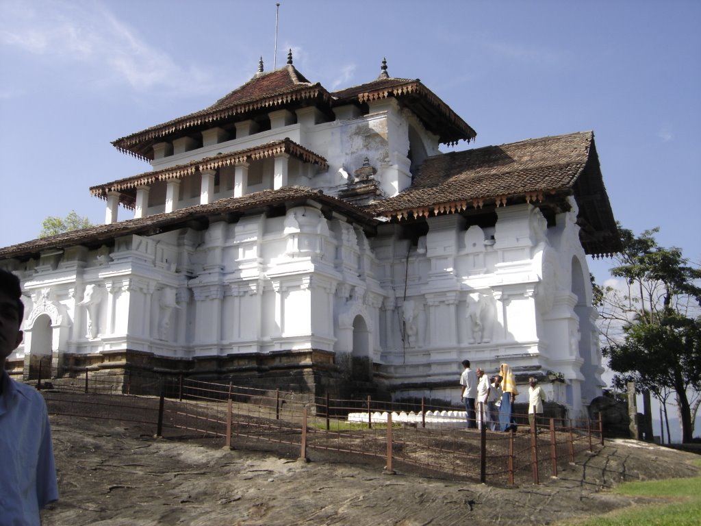 Lankathilake Viharaya by Ranjith Seneviratne