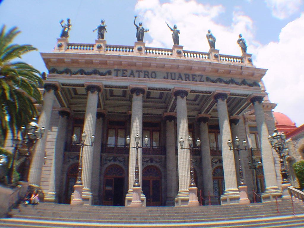 TEATRO JUAREZ by kondor007