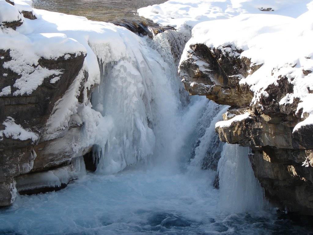 Bragg Creek Falls by Juan-Pablo Santini