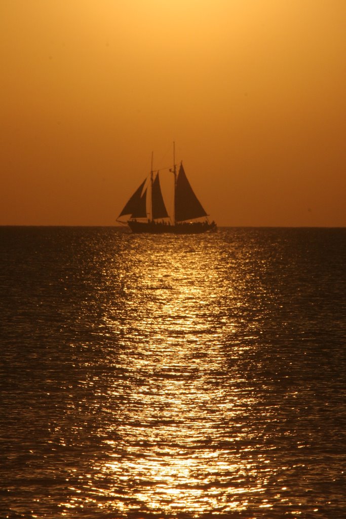 Sunset At Cable Beach by mr noss