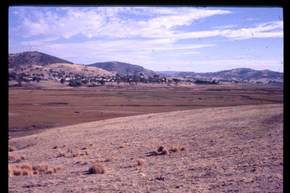 Hume Weir & Tallangatta 1968 by Iraussieguy