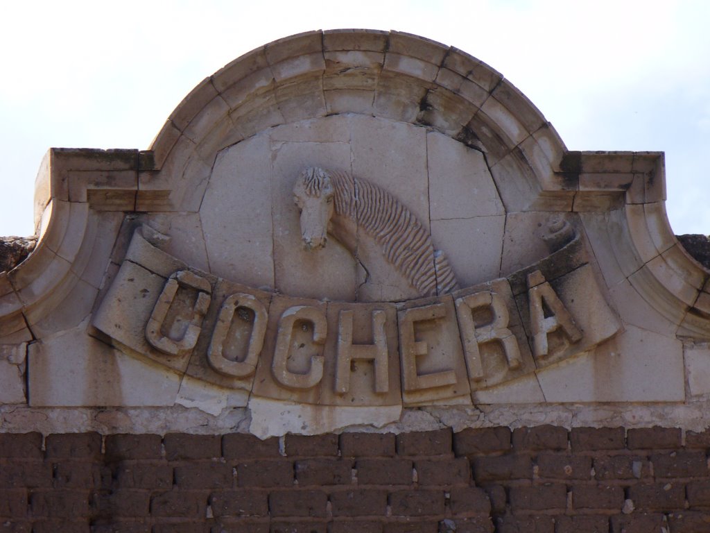 Relieve de la Cochera. by everardo