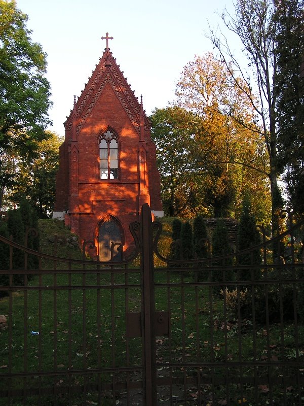 Chapel of Tiskeviciai in Kretinga cementary by Antanas Kairys