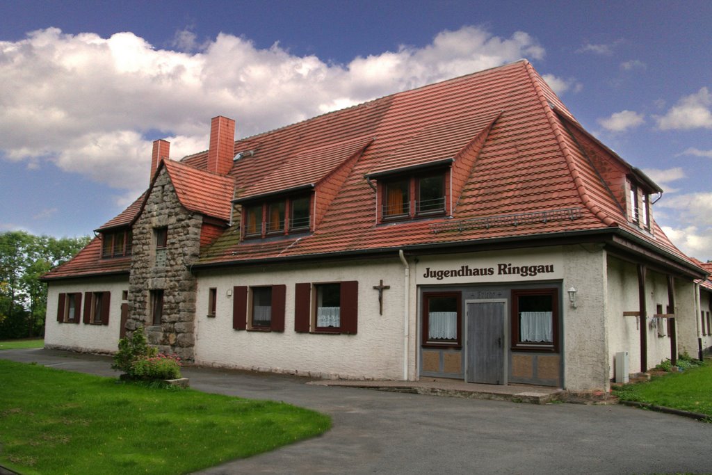 Jugendhaus Ringgau in Altefeld; 37293 Herleshausen by Dorothea Krug