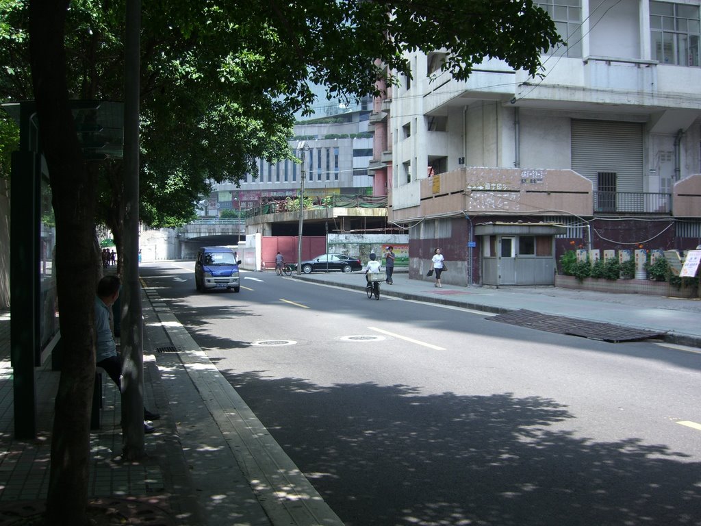 Huanshi East Road Yanxian, Yuexiu, Guangzhou, Guangdong, China by KennyNgai