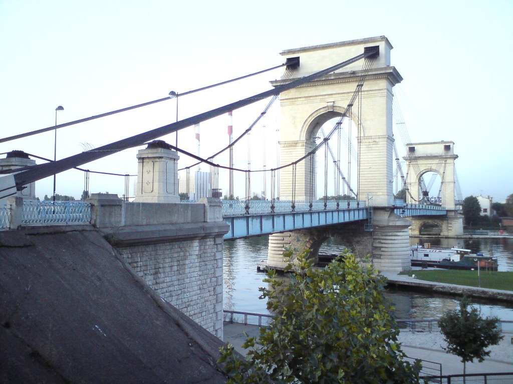 Pont du Port à l'Anglais à alfortville by yhaddouche