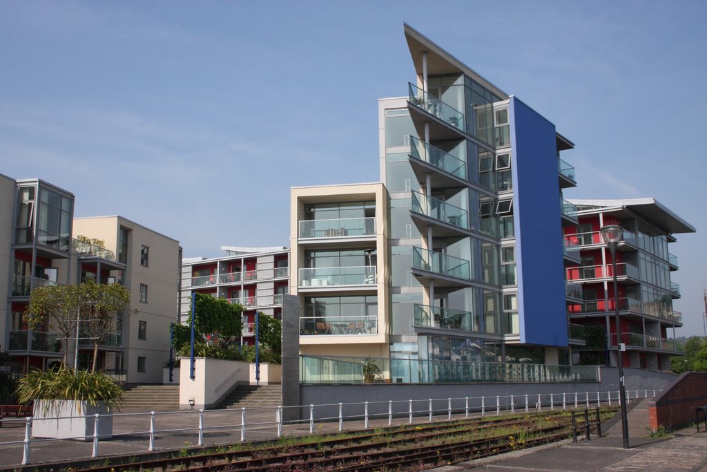 Modern Buildings On The Waterfront, Bristol by potterdovis