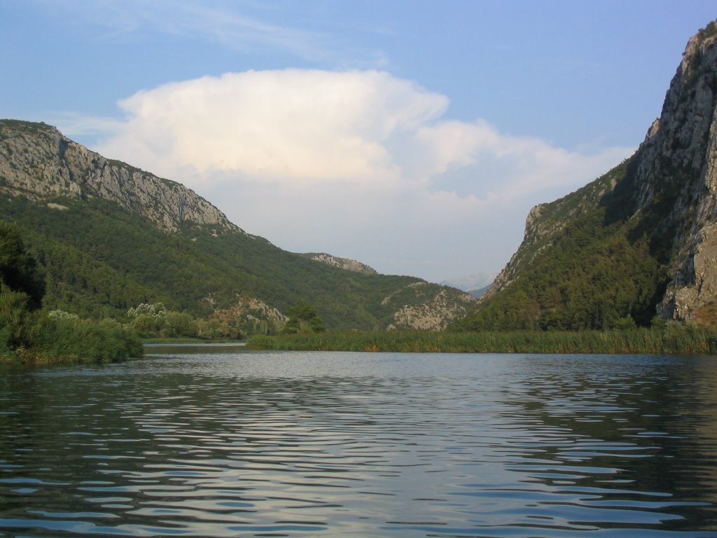 A Cetina folyón - On river Cetina by Németh Gábor