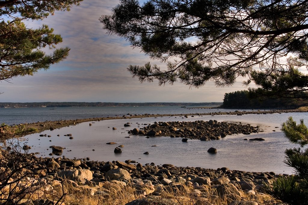 The low tide pathway to "Danmark" island by Paul Sorensen