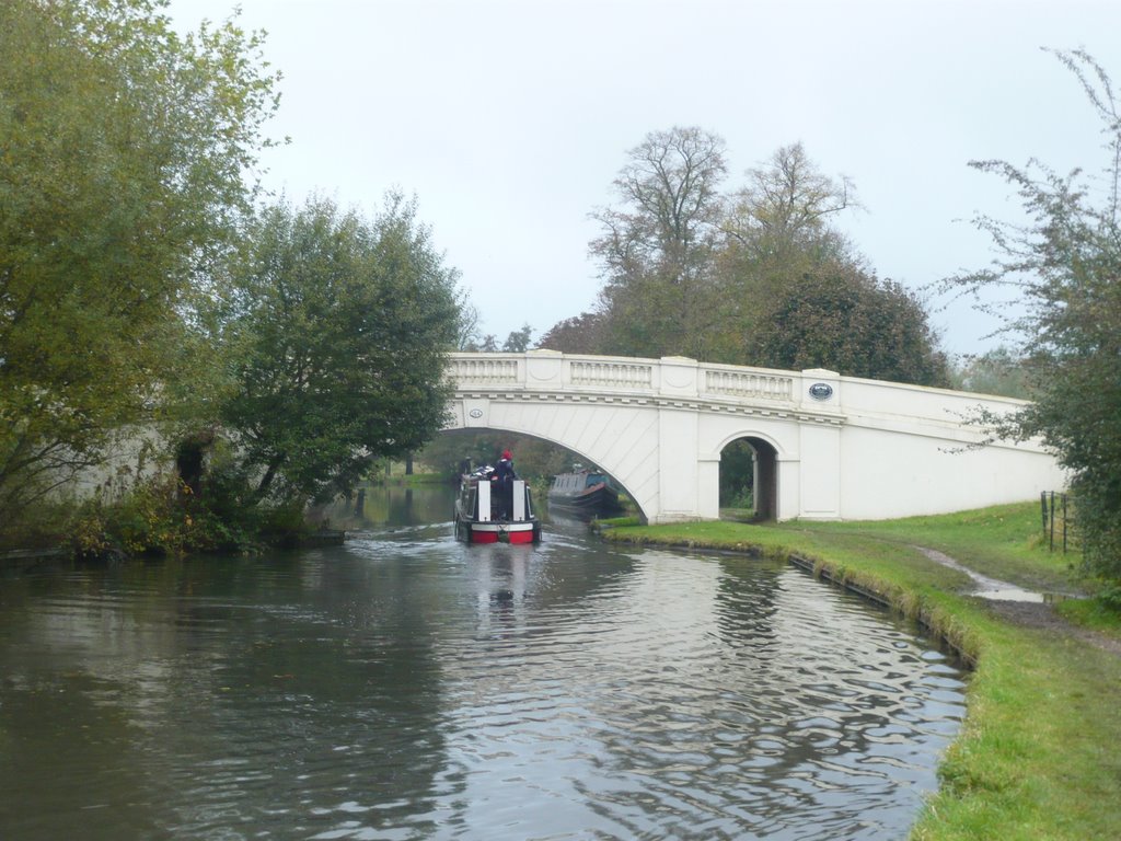 Grove Bridge over the Grand Union Canal by StephenHarris