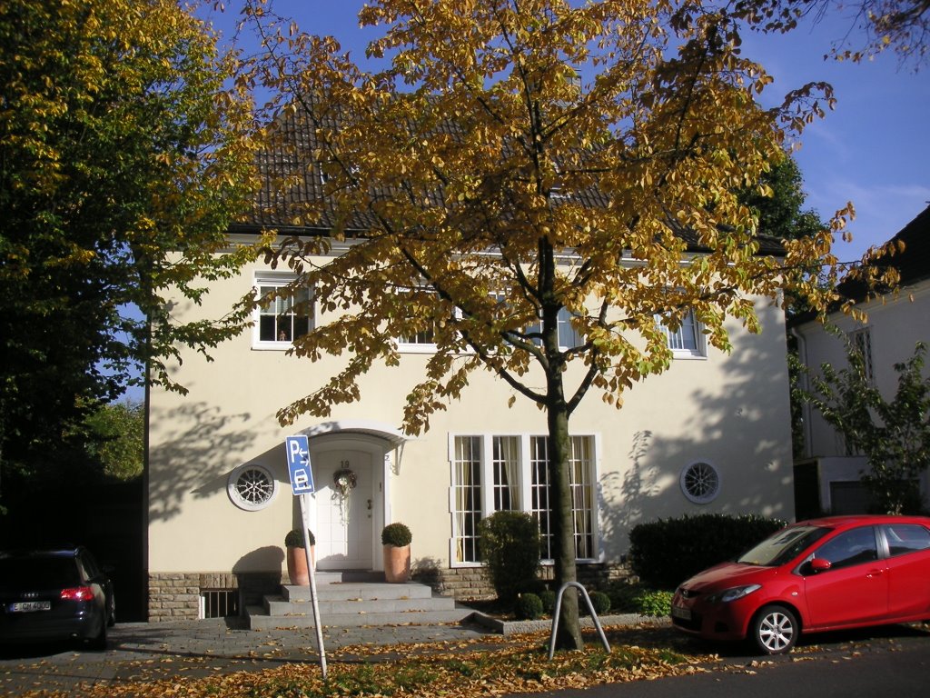 Stadthaus an der Lübkestraße by Michael C.H.P.