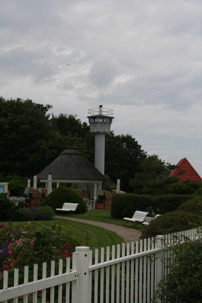 Ostsee-Wachturm in Kühlungsborn by picturedb.de