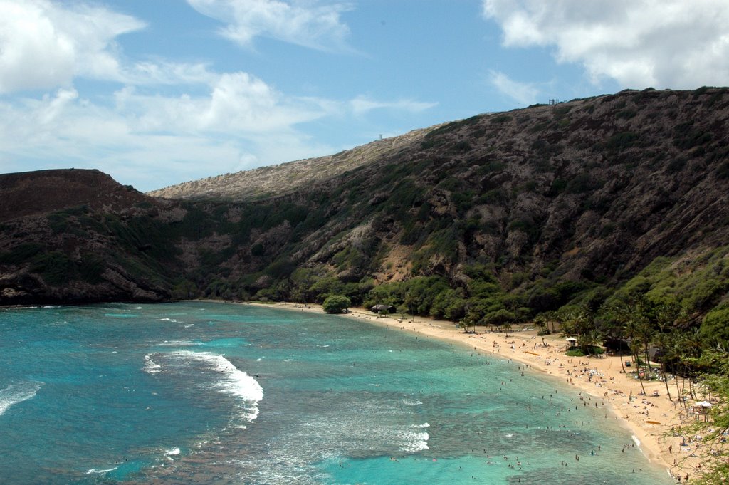 Hawaii Kai, Oahu, Hawaii - Hanama Bay - View from Overlook by spronco