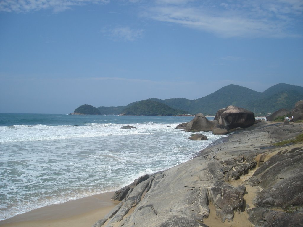 Pedras - Trindade - Paraty - RJ- Brasil by Antonio Andrade