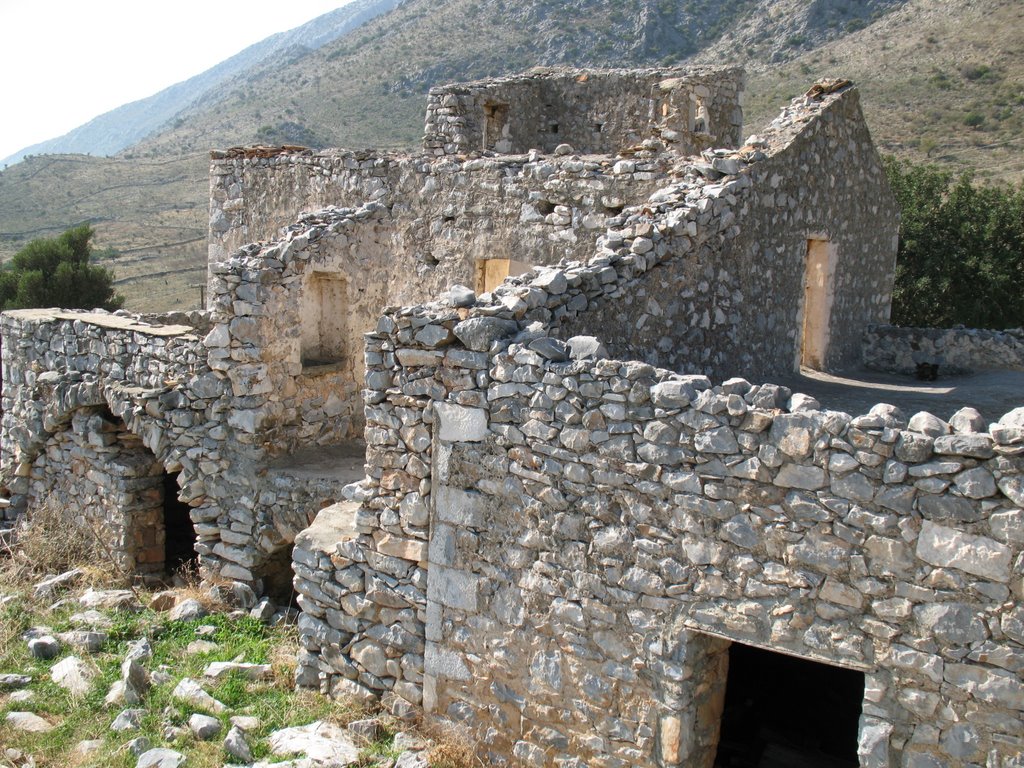 Remains of an abandoned hamlet by macrolepis