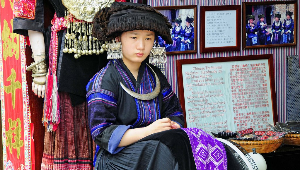 Vu à Yangshuo Chine by Jean Louis Capdevill…