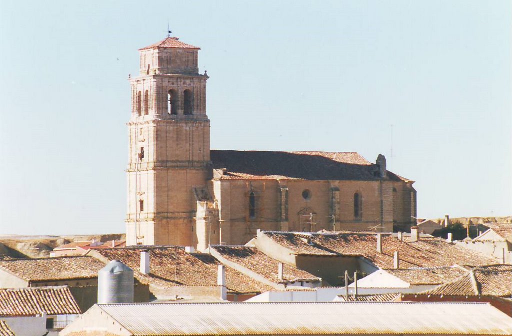 Iglesia de San Martín en La Mota del Marqués. Valladolid by SlimJean