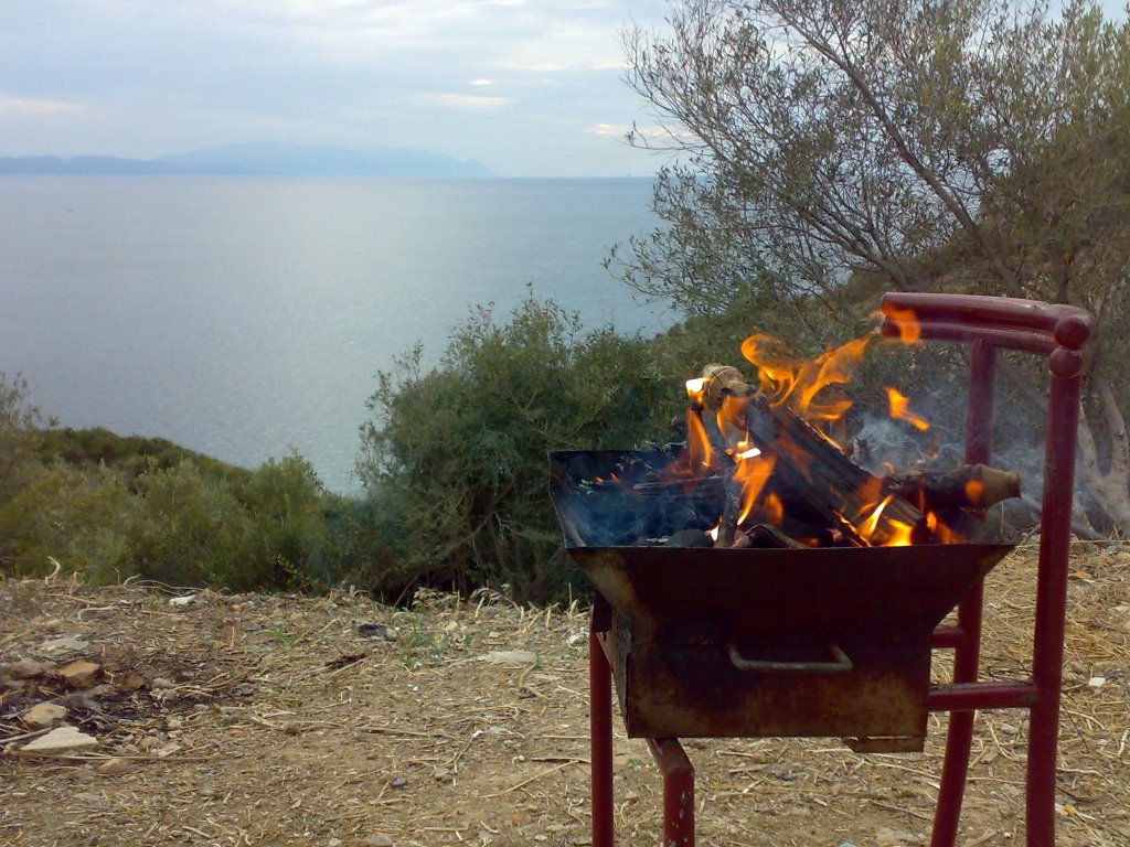 KuşAdası Our Picnic Place by Tahir ISIK