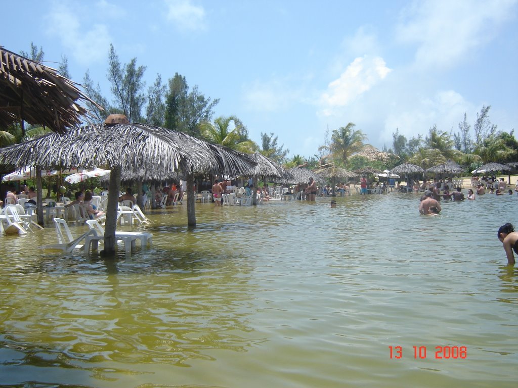 LAGOA DO PITANGUI by Glaucia Jorge Latanz…