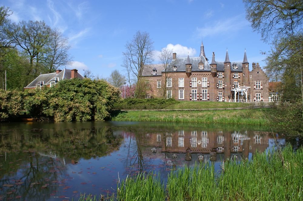 Kasteel Maurick by Peter van der Wielen