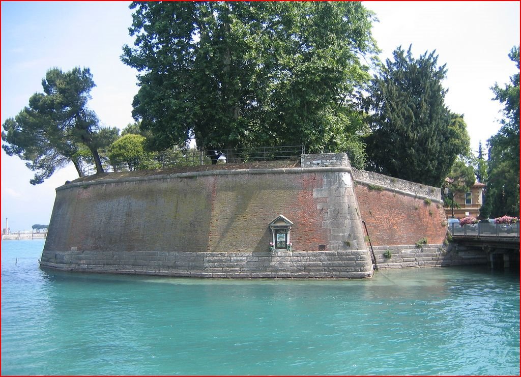 Peschiera mura entrata porto by 'osolemio