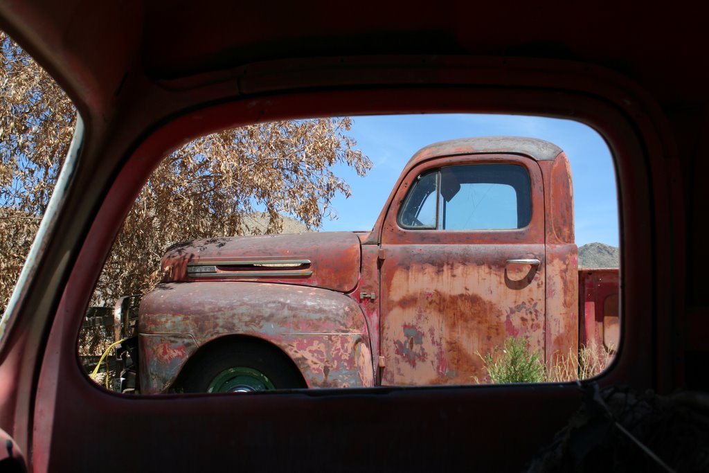 Ford 150 at Hackberry by Mick McCormack