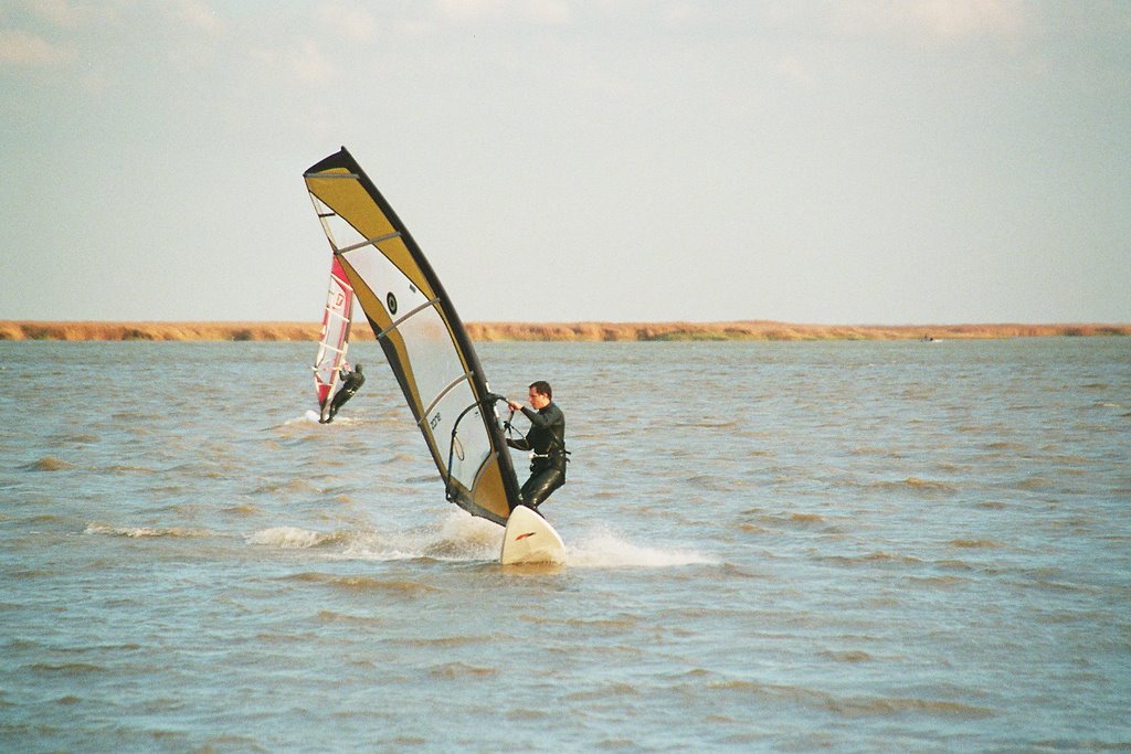 Neusiedler See- Surfing by Armin Menzer