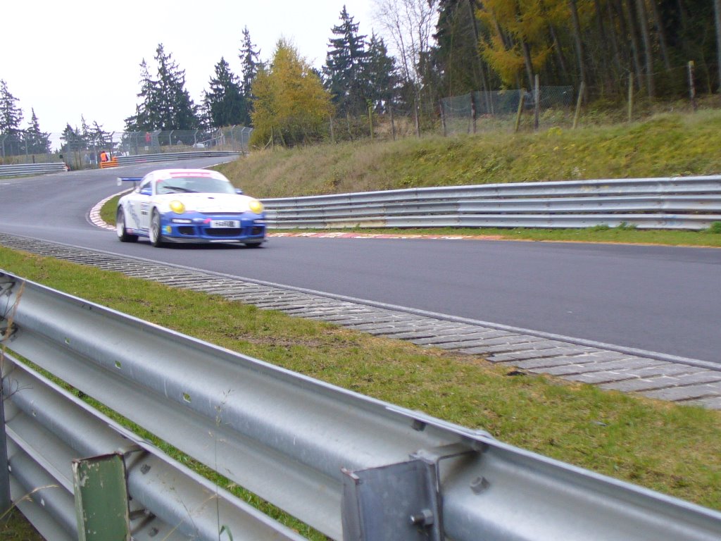 Nürburgring Langstreckenpokal 25.10.2008 - Streckenabschnitt Hocheichen (8304) by Felix M.