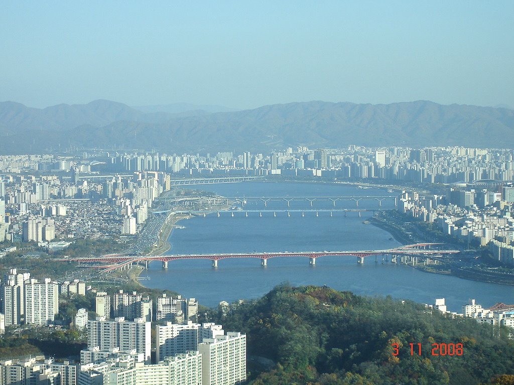 Han River Landscape by Che Trung Hieu