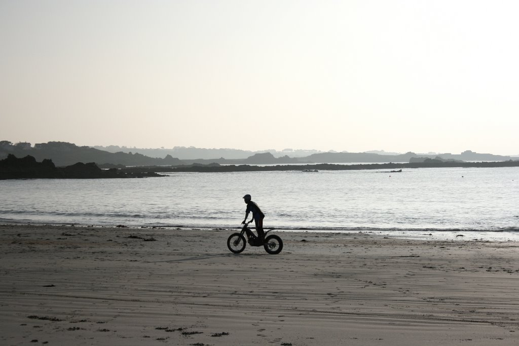 Motocross bike at Cobo by Sheikh Matthieuhed B…