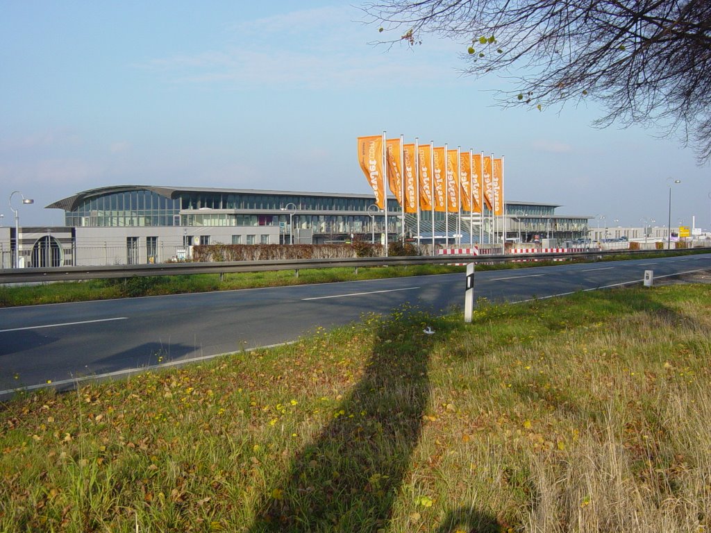 Airport Dortmund by Gerhard Rieß